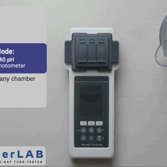 Video tutorial showing how to test pool pH using a photometer and Phenol Red reagent tablets